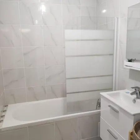 Apartment Calme Et Lumineux